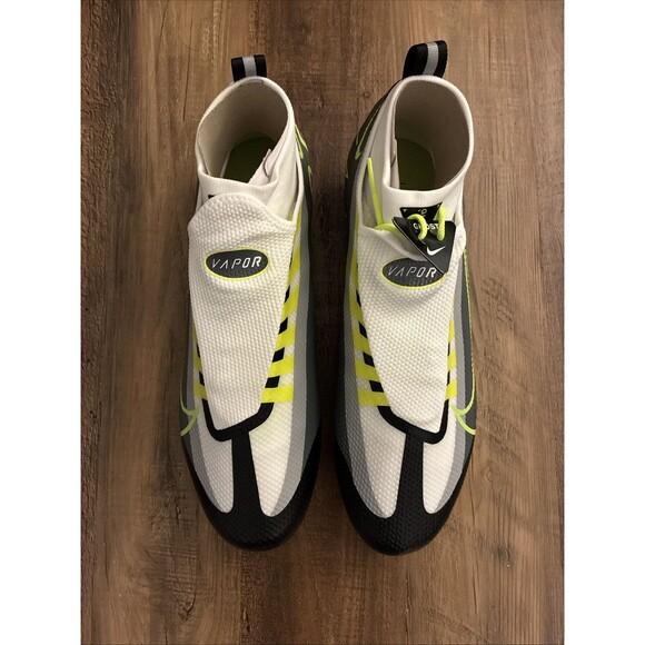 Nike Men Size 12 Vapor Edge Pro 360 Football Cleats Black Grey Volt DQ3670-071 - Picture 3 of 7